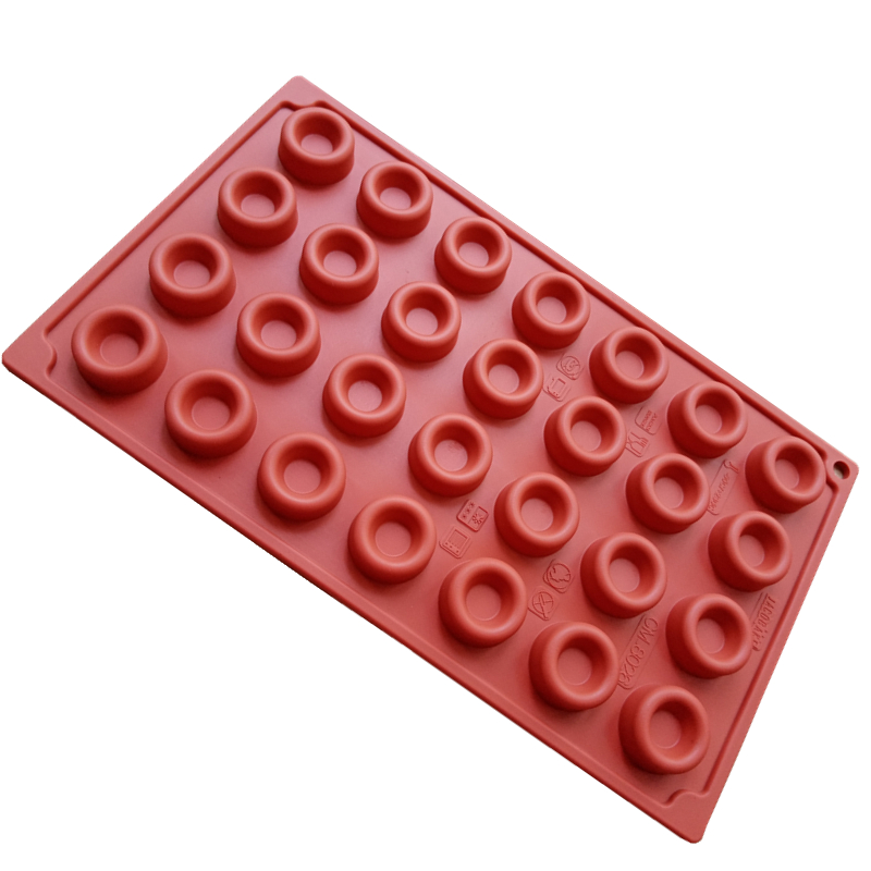 28 Cavities Mini Donut Mold Si - مراجعة Donut Mold Silicone وسعره