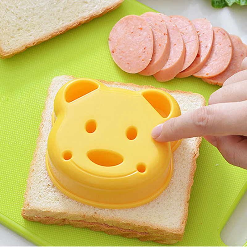 2pcs Sandwich Mould Bear Cat R - مراجعة Bunny Cake Mold وسعره